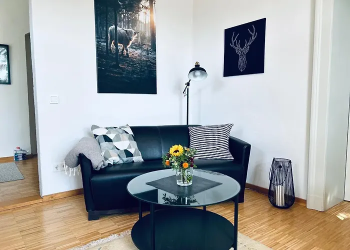 Schlosspark I 80qm I 3 Betten I Bei Dresden