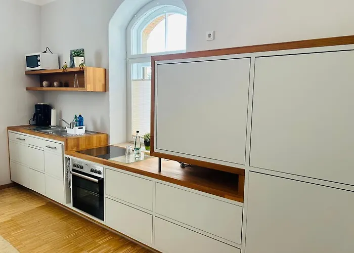 Schlosspark I 80qm I 3 Betten I Bei Dresden Appartement *