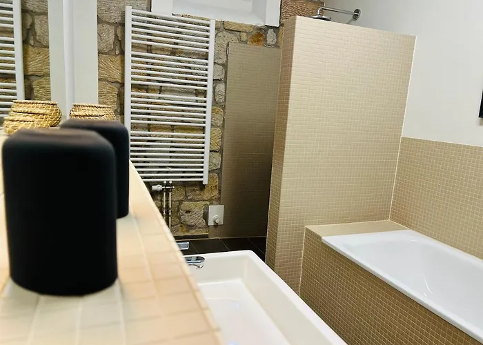 Schlosspark I 80qm I 3 Betten I Bei Dresden Apartment *