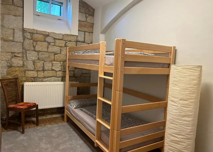 Schlosspark I 80qm I 3 Betten I Bei Dresden *