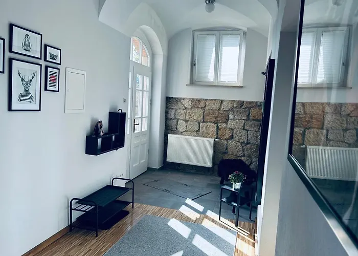 Appartement Schlosspark I 80qm I 3 Betten I Bei Dresden Heidenau (Saxony)